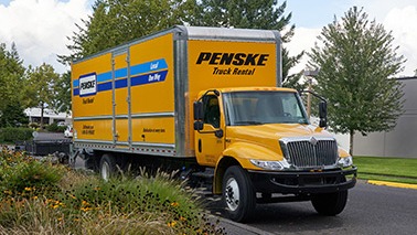 Penske truck